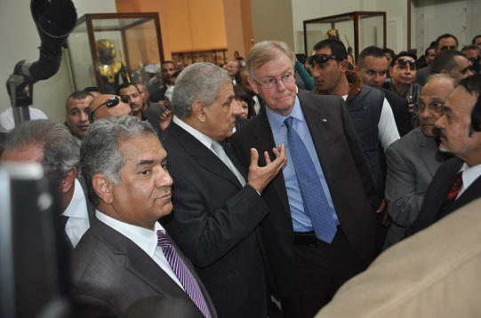 رئيس الوزراء يفتتح المرحلة الأولي من مبادرة إحياء المتحف المصري