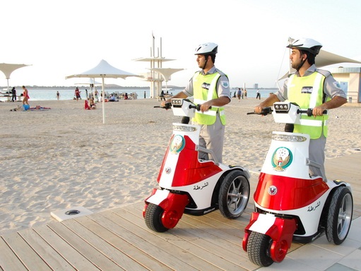 شرطة أبوظبي: 231 ألف مستفيد من كتيبات السياحة خلال 6 سنوات
