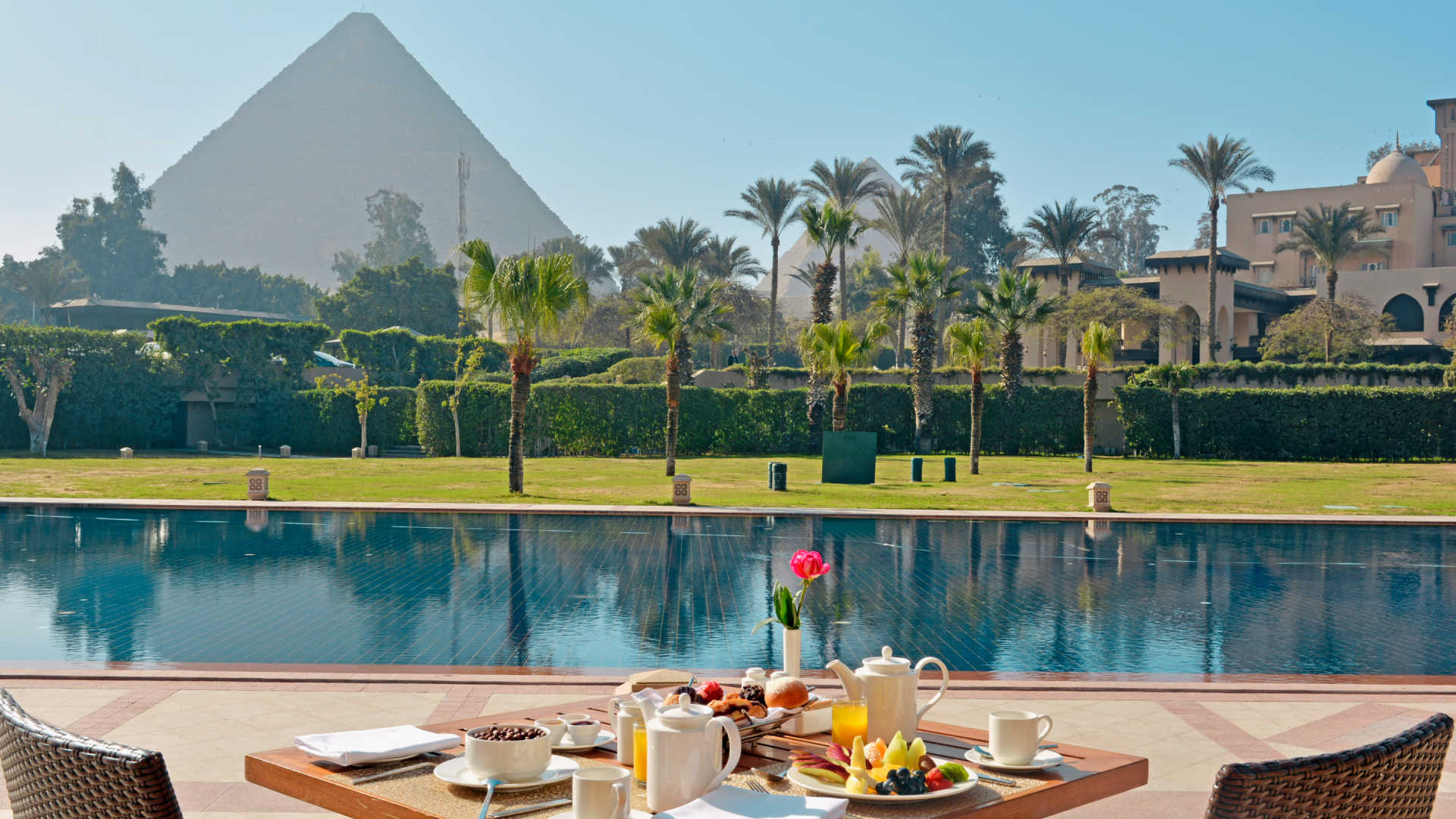 مصر للسياحة: ارتفاع نسبة الإشغال بفنادقها إلى 95%
