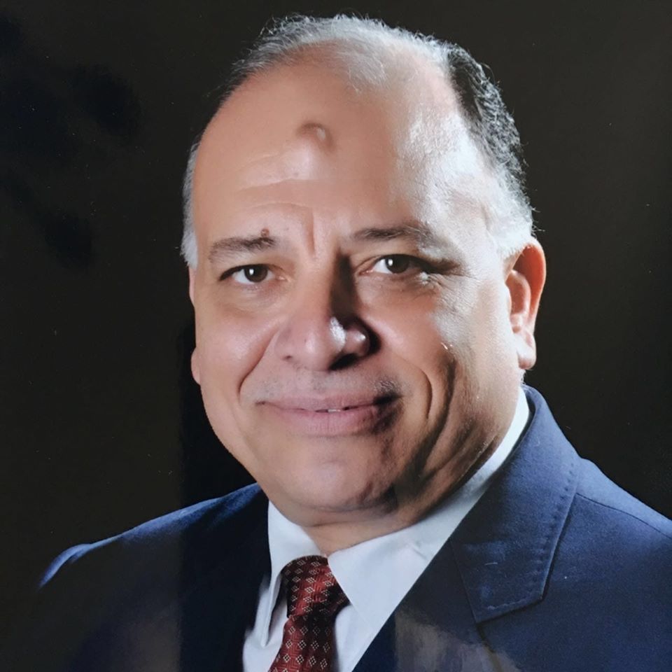 المهندس محمد سعيد محروس رئيسًا للقابضة للمطارات
