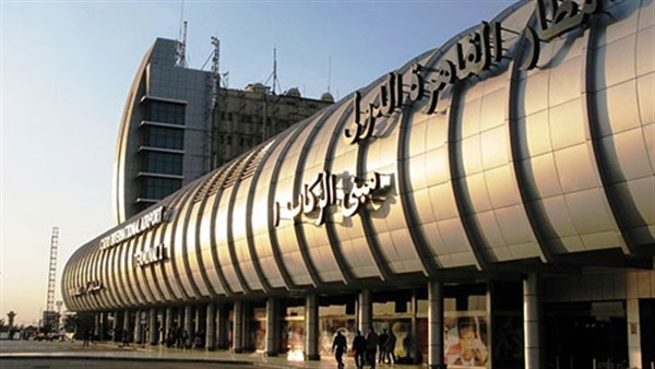 مطار القاهرة يستقبل 163 رحلة تقل على متنها 16646مسافرا