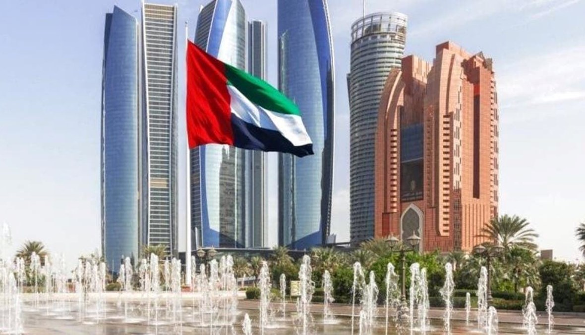 الإمارات تفتح تأشيرات السياحة للمطعمين من جميع الدول

