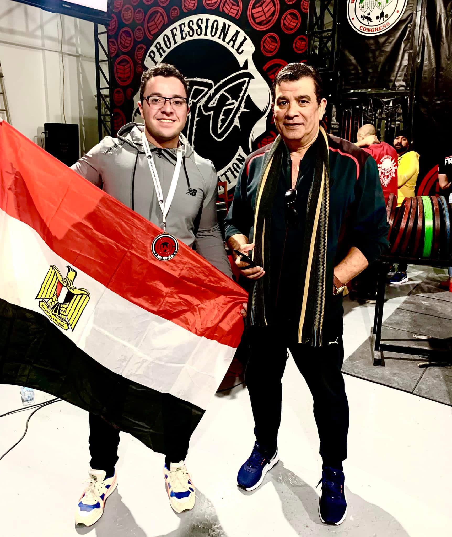 عبدالرحمن زكي .. بطل مصر يتأهل إلى مستر أولمبيا بعد التتويج بـMasters Cup في أمريكا”


